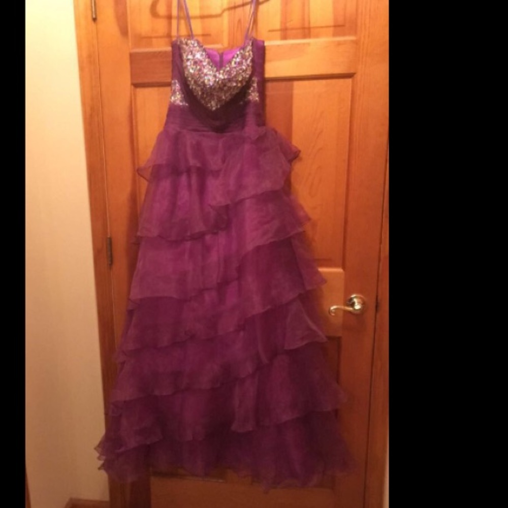 Prom gown